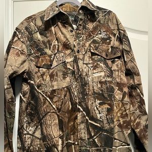 Redhead long sleeve button camo shirt